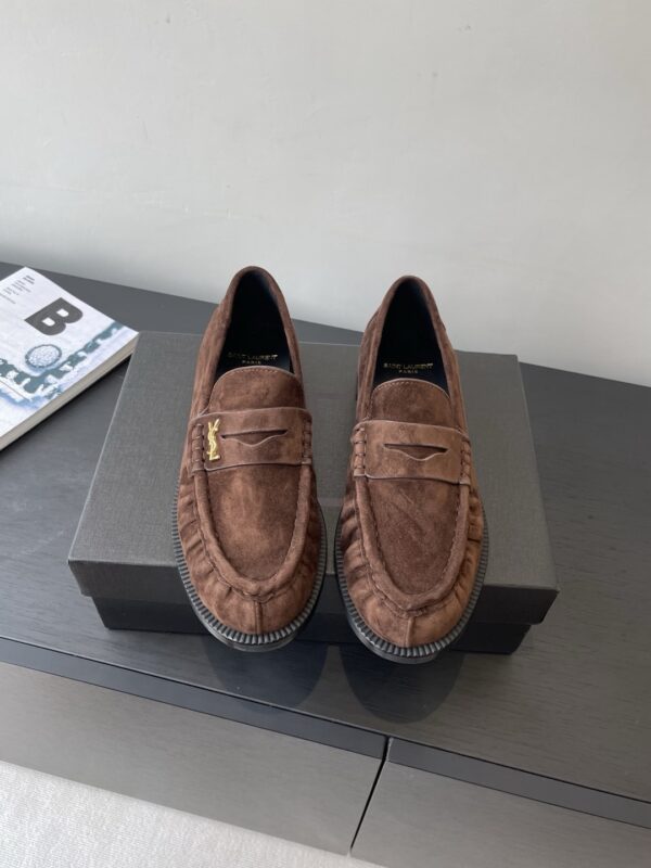 Saint Laurent authentic quality shoes 2026