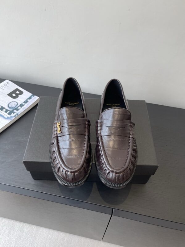 Saint Laurent authentic quality shoes 2026