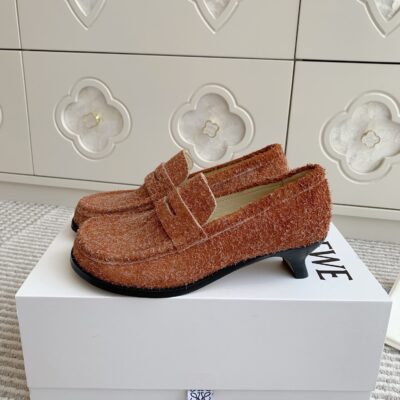 Loewe authentic quality shoes 2026