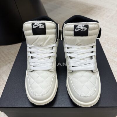 Chanel authentic quality sneakers 2026