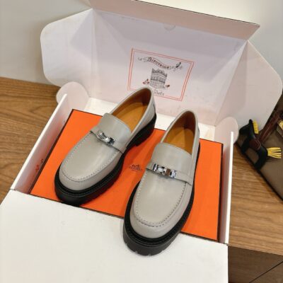 Hermes authentic quality shoes 2026