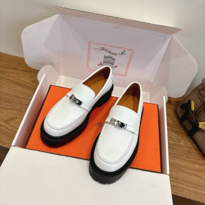 Hermes authentic quality shoes 2026