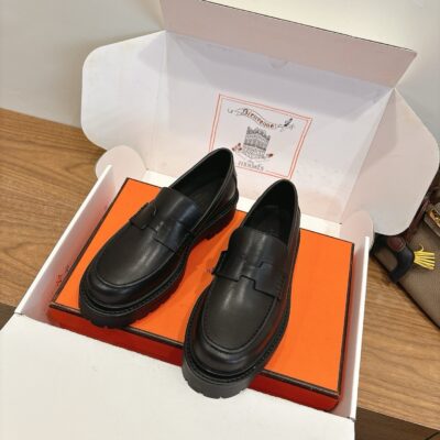 Hermes authentic quality shoes 2026
