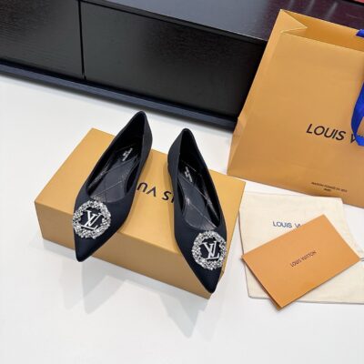 Louis Vuitton authentic quality shoes 2026
