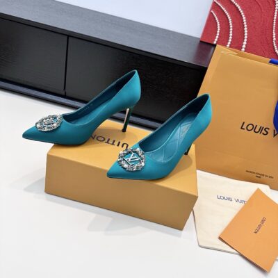 Louis Vuitton authentic quality shoes 2026