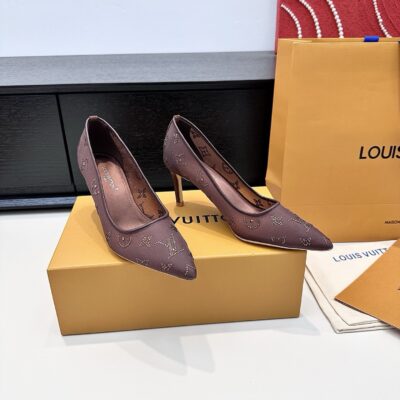 Louis Vuitton authentic quality shoes 2026