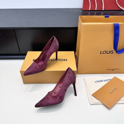 Louis Vuitton authentic quality shoes 2026