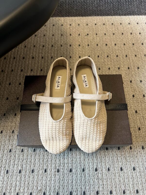 Alaïa authentic quality shoes 2026