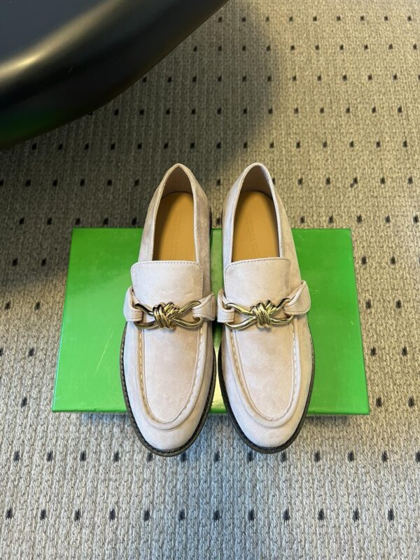 Bottega Veneta authentic quality shoes 2026