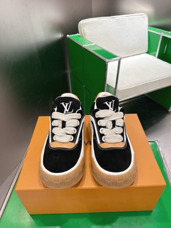 Louis Vuitton authentic quality sneakers 2026