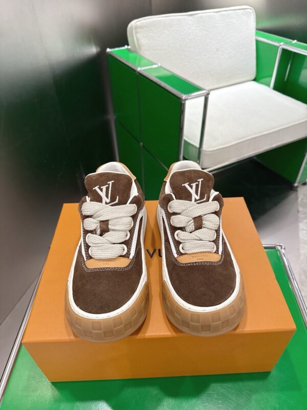Louis Vuitton authentic quality sneakers 2026