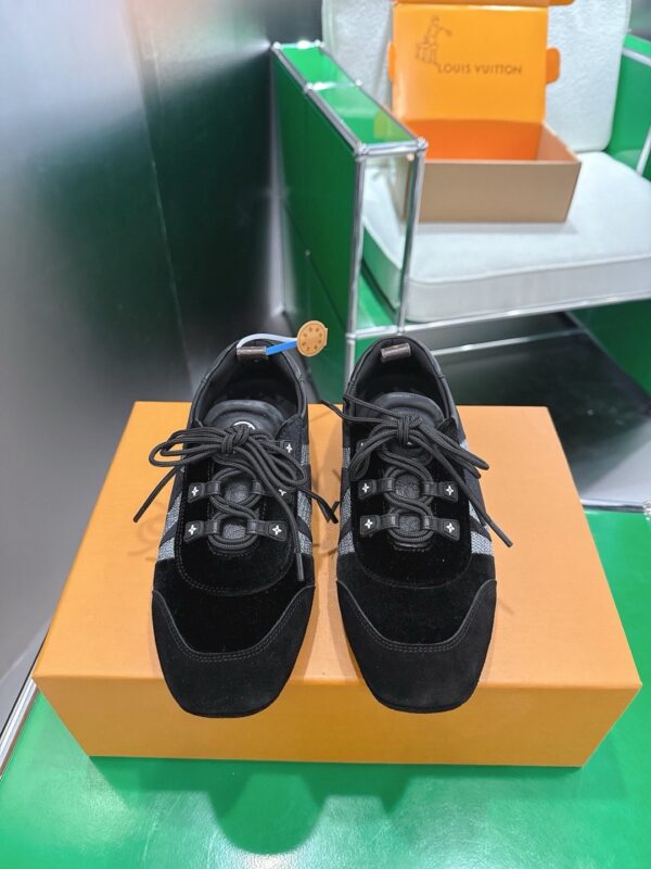 Louis Vuitton authentic quality sneakers 2026