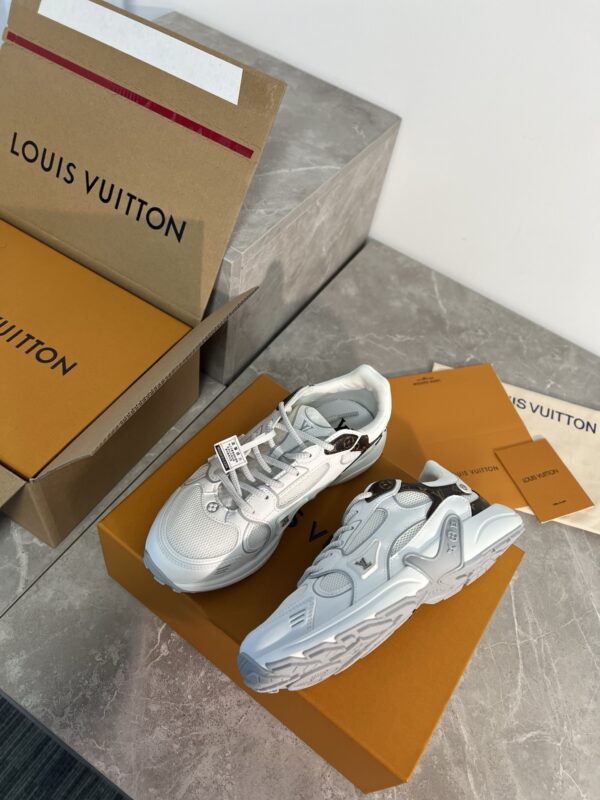 Louis Vuitton authentic quality sneakers 2026