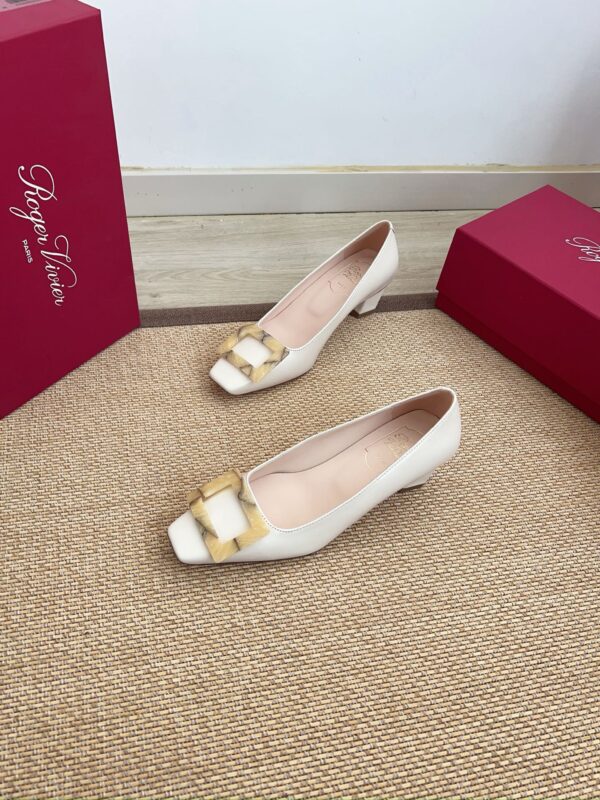 Roger Vivier authentic quality shoes 2026