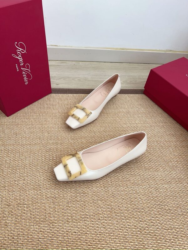 Roger Vivier authentic quality shoes 2026