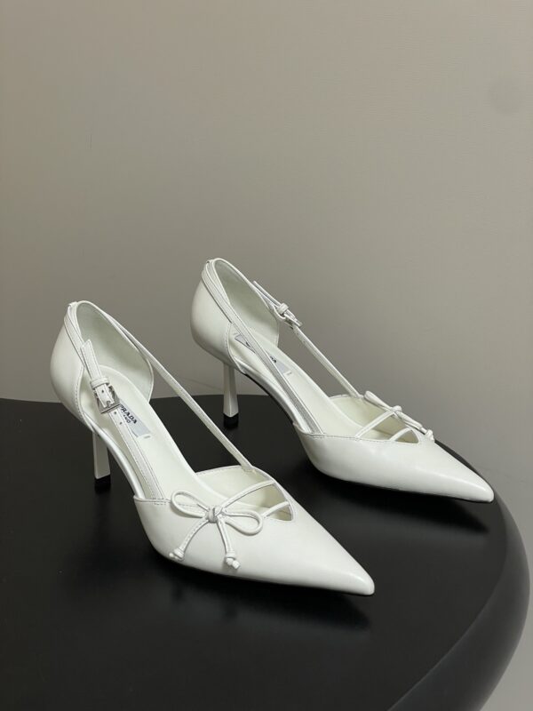 Prada authentic quality shoes 2026