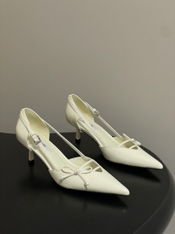 Prada authentic quality shoes 2026