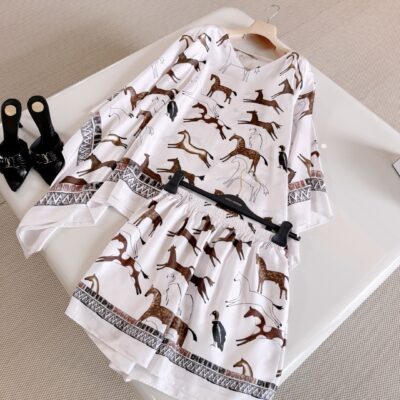 26W African Tribal Animal Print Silk Cape & Shorts Set